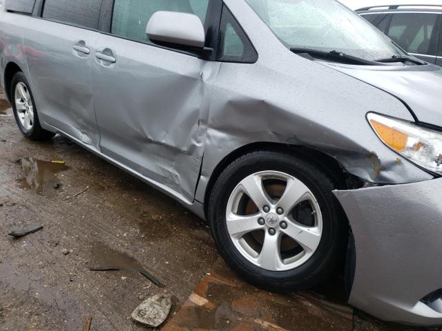 5TDKZ3DC1HS824697 Toyota Sienna Le 2017. Фото: 8