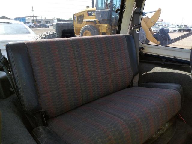 1J4FA49S3YP798624 Jeep Wrangler / 2000. Фото: 5