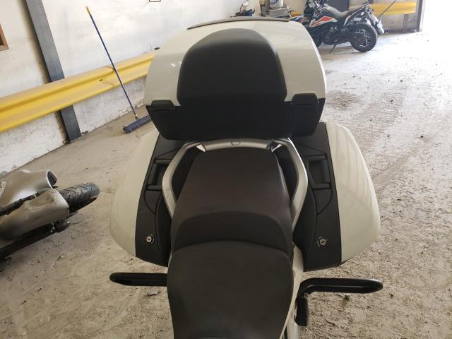 2022 BMW R 1250 RT WB10L0305N6F04115