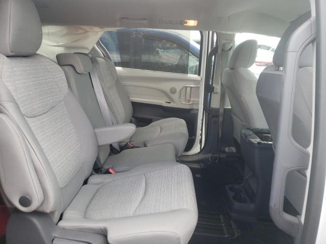 5TDKRKECXMS027058 Toyota Sienna Le 2021. Фото: 5