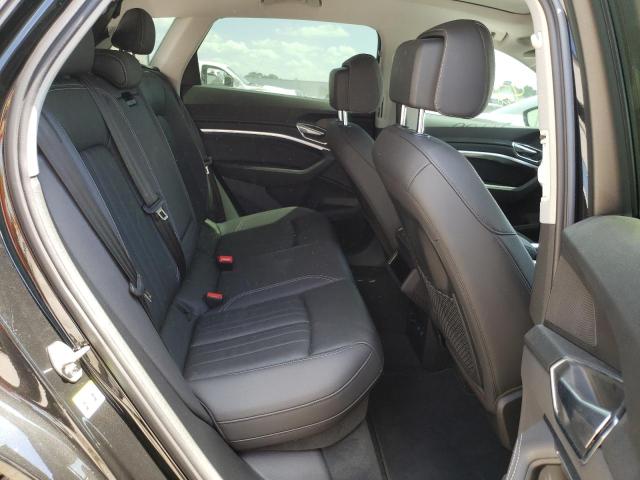2021 AUDI E-TRON PRE WA1AAAGE9MB031700