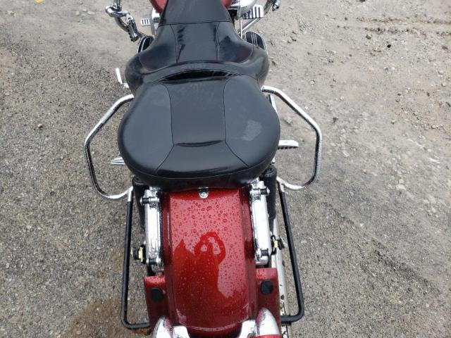 2010 HARLEY-DAVIDSON FLHX 1HD1KB412AB620530