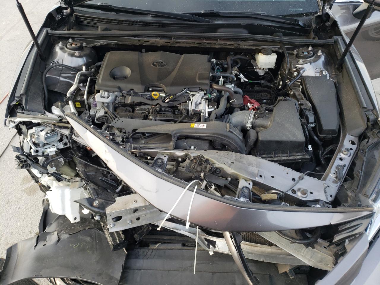 4T1B11HK0JU537863 TOYOTA CAMRY LE A 2018