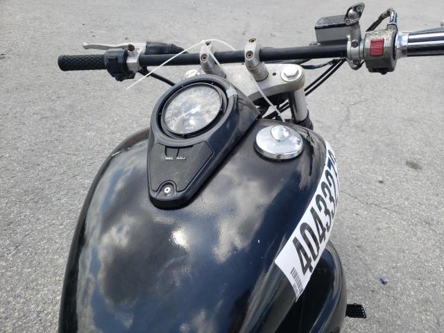 2000 SUZUKI VZ800 JS1VS53A9Y2101484