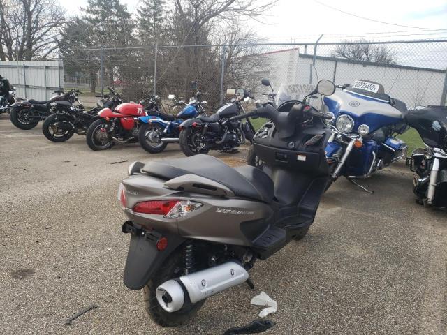 2017 SUZUKI UH200 MLCCH41A5H1600011