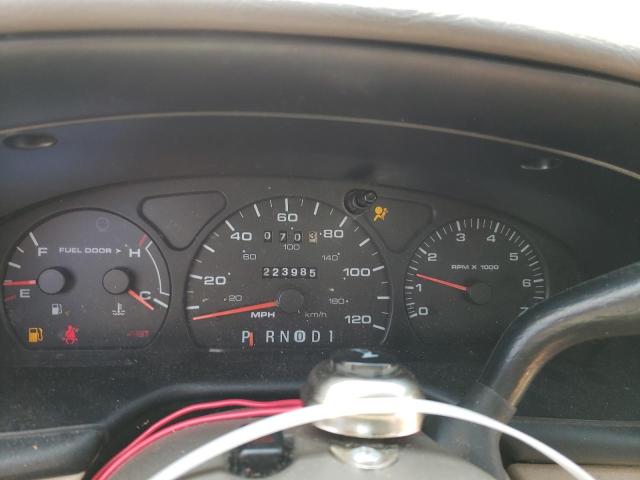 Фото: 1FAFP53U61A274385 - 8