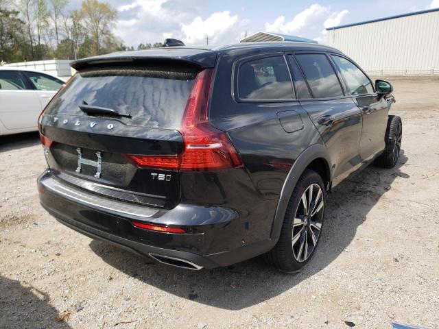 2022 VOLVO V60 CROSS YV4102WK2N1086340