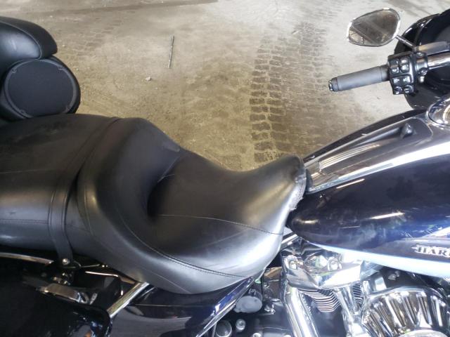 2019 HARLEY-DAVIDSON FLHTK 1HD1KEF17KB680268