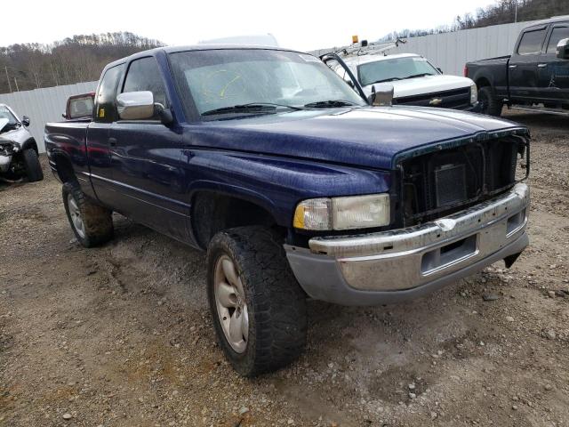 Salvage cars for sale from Copart Hurricane, WV: 1995 Dodge RAM 1500