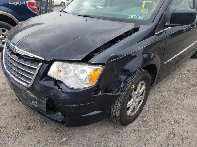 2A4RR5DX9AR150997 Chrysler Town &amp; Cou 2010. Фото: 8