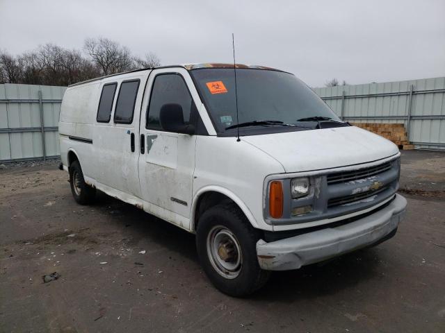Salvage cars for sale from Copart Assonet, MA: 2000 Chevrolet Express G3