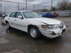 2002 LINCOLN  TOWN CAR