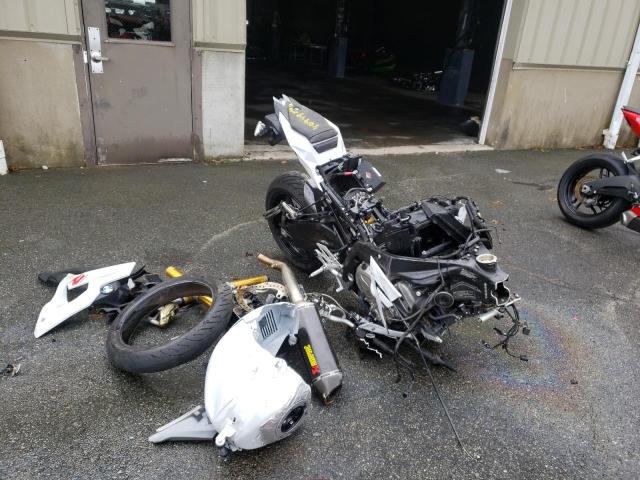 Salvage cars for sale from Copart Exeter, RI: 2014 BMW S 1000 R