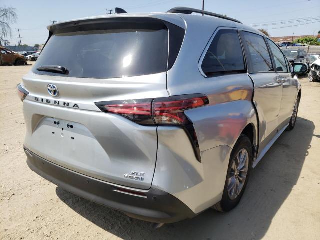 5TDYRKEC7MS023639 Toyota Sienna Xle 2021. Фото: 3