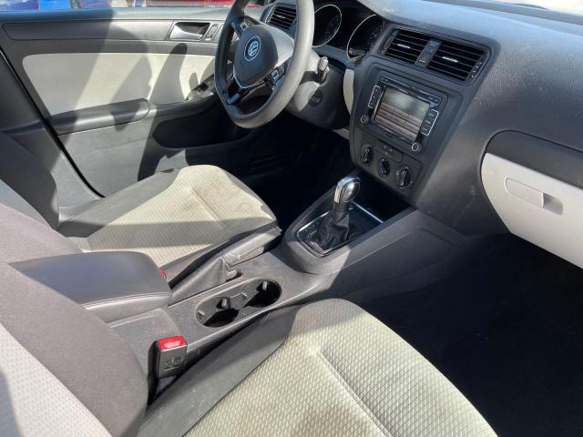3VW2K7AJ7FM202825 Volkswagen Jetta Base 2015. Фото: 4