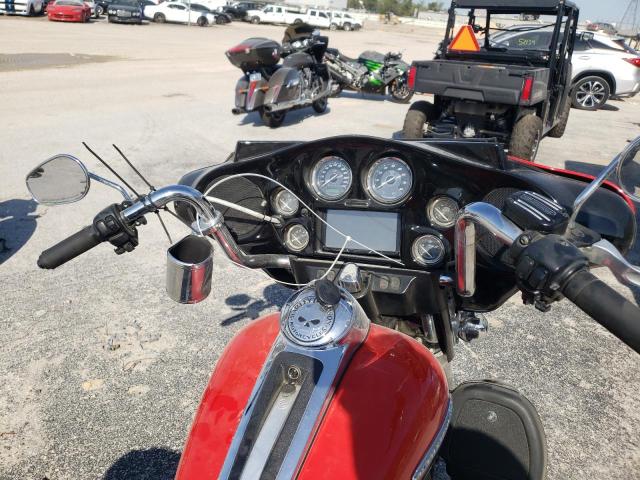 2010 HARLEY-DAVIDSON FLHTK 1HD1KEM16AB674379