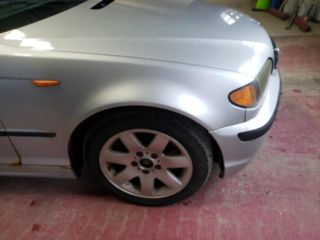 Фото: WBAET374X5NJ85513 - 9