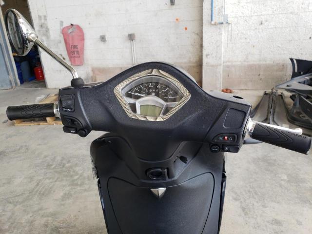 2019 PIAGGIO SCOOTER ZAPC546B7K7000617
