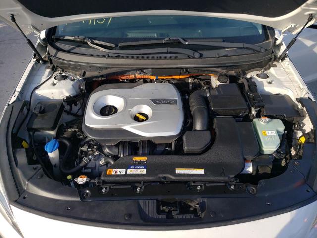 2017 HYUNDAI SONATA PLU KMHE54L2XHA045041