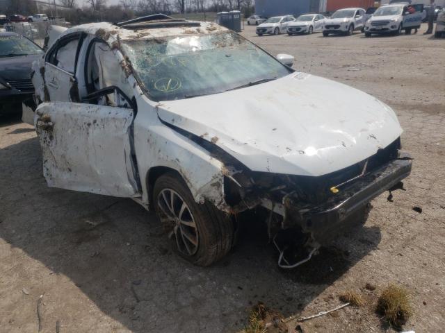 Фото: 3VWDB7AJ1HM247349