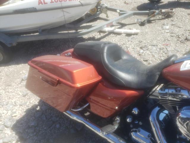 2011 HARLEY-DAVIDSON FLHX 1HD1KB415BB667567