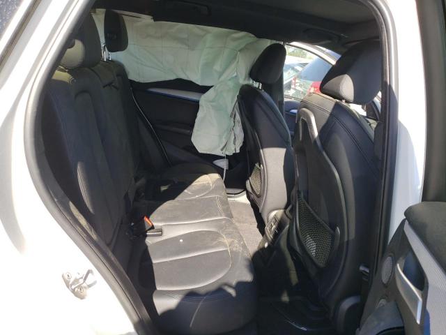 2017 BMW X1 WBXHU7C37H5H38288