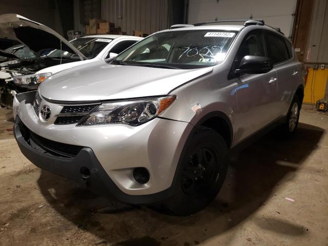 2T3BFREVXFW277002 Toyota Rav4 Le 2015. Фото: 1