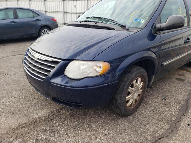 2A4GP54L86R786568 Chrysler Town & Cou 2006. Фото: 8