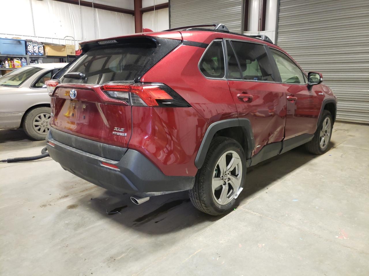 2021 Toyota Rav4 Xle Premium VIN: JTMB6RFVXMD038929 Lot: 74240284