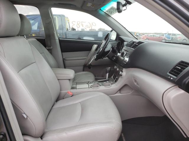 5TDZK3EH8CS055170 Toyota Highlander 2012. Фото: 4