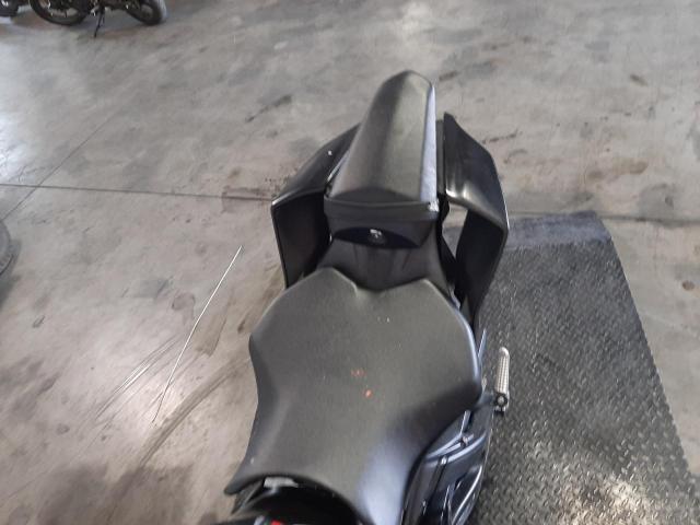 2017 YAMAHA YZFR6 C JYARJ28Y1HA000424