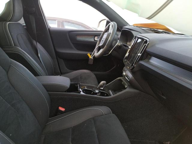 2021 VOLVO XC40 RECHA YV4ED3UR6M2577739