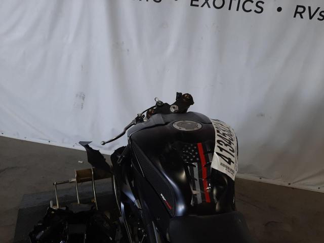 2017 YAMAHA YZFR6 C JYARJ28Y1HA000424