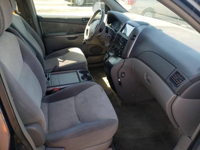 5TDZK23C08S109781 Toyota Sienna Ce 2008. Фото: 4
