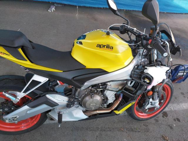 2021 APRILIA TUONO ZD4KSUE04MS000729
