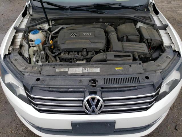 2015 VOLKSWAGEN PASSAT S 1VWAT7A30FC108166