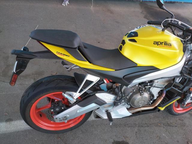 2021 APRILIA TUONO ZD4KSUE04MS000729