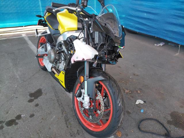 2021 APRILIA TUONO ZD4KSUE04MS000729