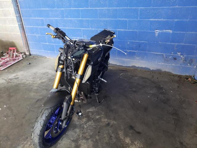 2014 YAMAHA FZ09 JYARN33E4EA000095