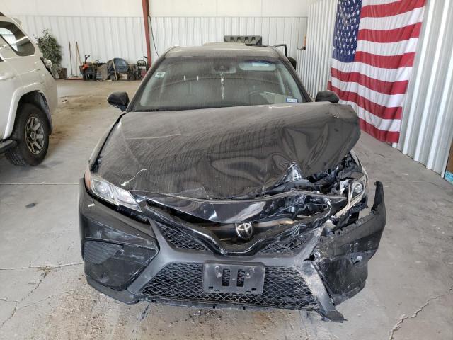 2018 TOYOTA CAMRY L 4T1B11HK1JU572685