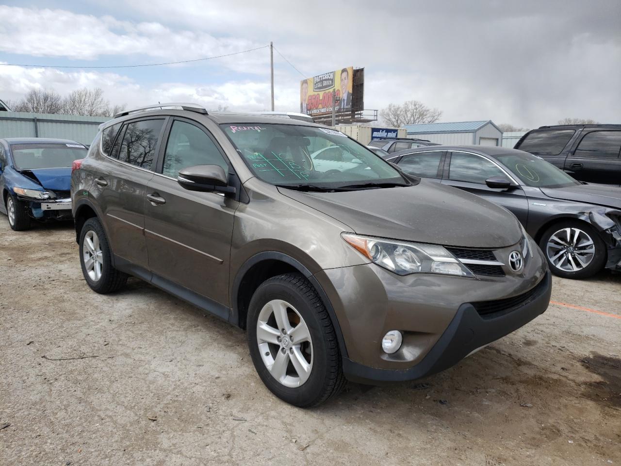 Toyota Rav4 xle 2014