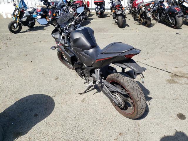 2017 YAMAHA YZFR3 MH3RH06Y8HK016378