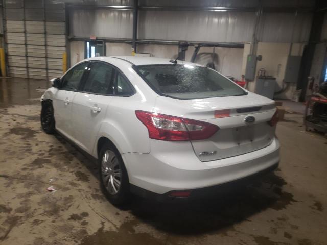 1FAHP3F22CL353289 Ford Focus Se 2012. Фото: 2