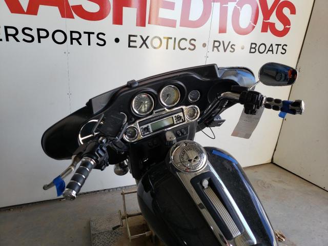 2009 HARLEY-DAVIDSON FLHTCU 1HD1FC4189Y673512