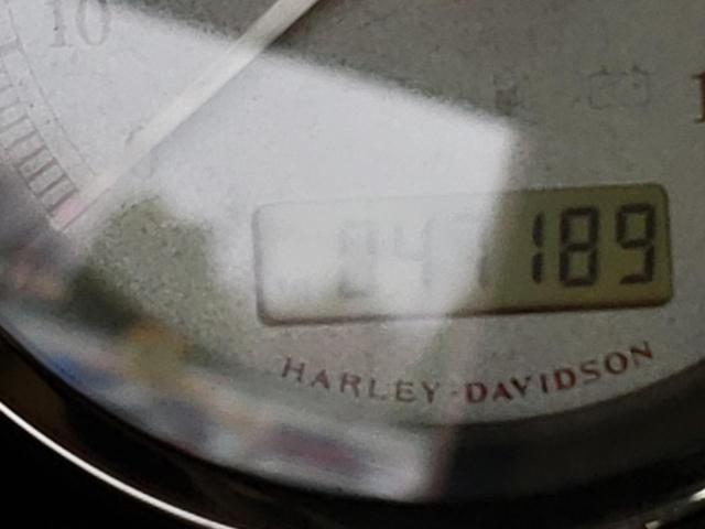 2010 HARLEY-DAVIDSON FLHX 1HD1KB413AB647204