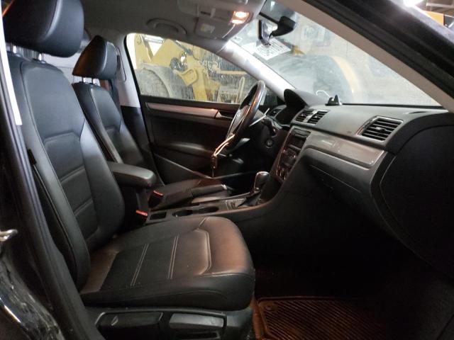 2015 VOLKSWAGEN PASSAT S 1VWAT7A33FC018252