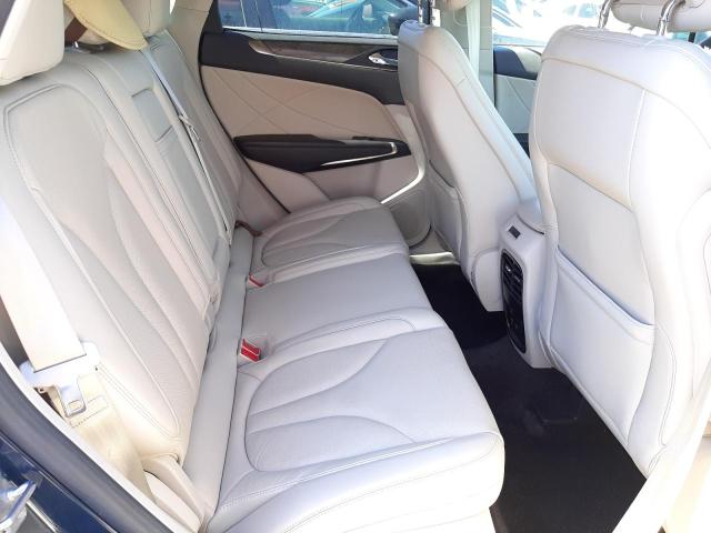 2019 LINCOLN MKC RESERV 5LMCJ3C96KUL03827