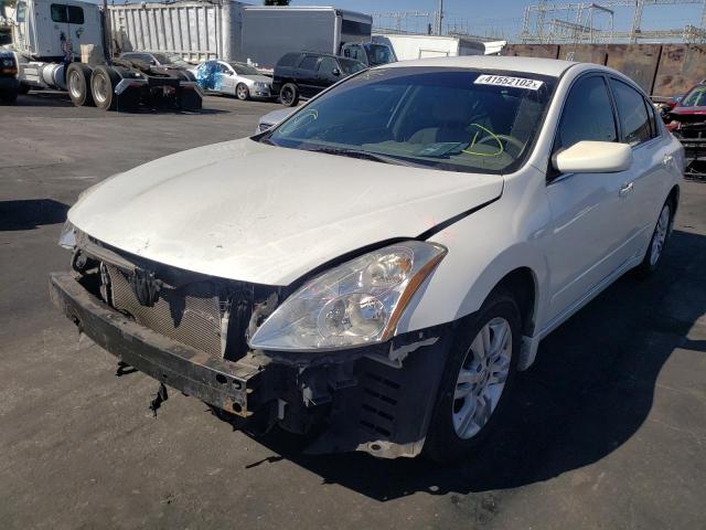 Фото: 1N4AL2AP4CN423891 - 2