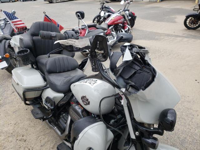 2020 HARLEY-DAVIDSON FLHTKSE 1HD1TEH13LB951502