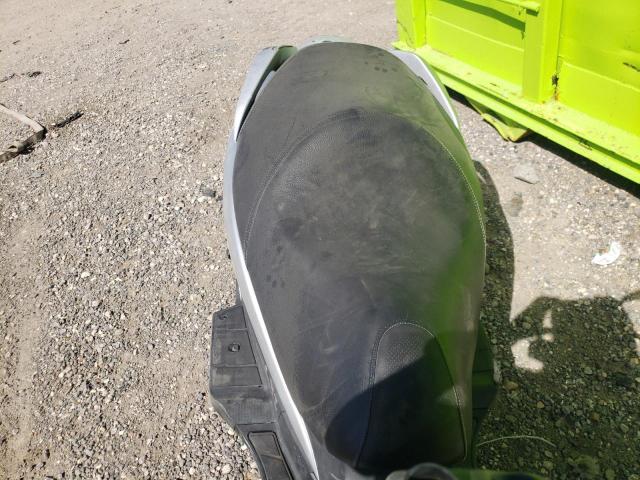 2014 SUZUKI UH200 MLCCH41A5E1600408